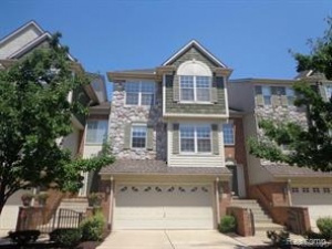 34 BRADFORD CT,DEARBORN,WAYNE,48126,3 Bedrooms Bedrooms,3 BathroomsBathrooms,Condominium,BRADFORD CT,1081