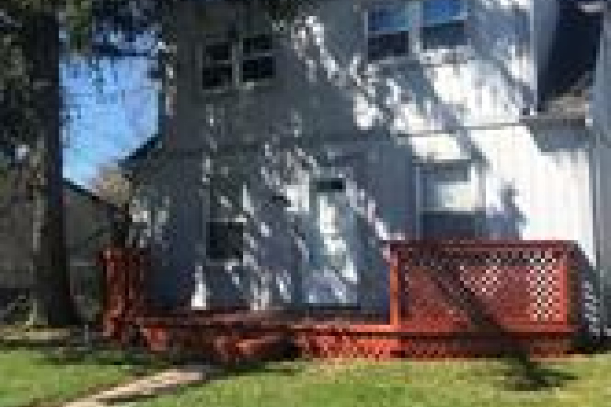 COLGATE,FARMINGTON HILLS,OAKLAND,48336,3 Bedrooms Bedrooms,Single Family Home,COLGATE,1093