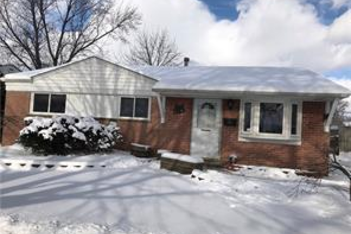 30746 STEINHAUER,WESTLAND,WAYNE,48186,3 Bedrooms Bedrooms,1 BathroomBathrooms,Single Family Home,STEINHAUER,1031