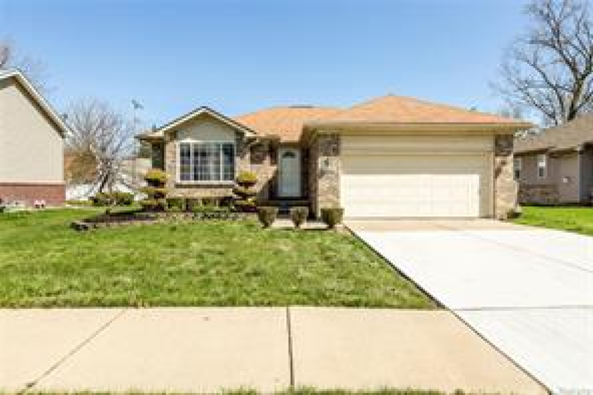 29090 CURRIER,WESTLAND,WAYNE,48186,3 Bedrooms Bedrooms,2 BathroomsBathrooms,Single Family Home,CURRIER,1050